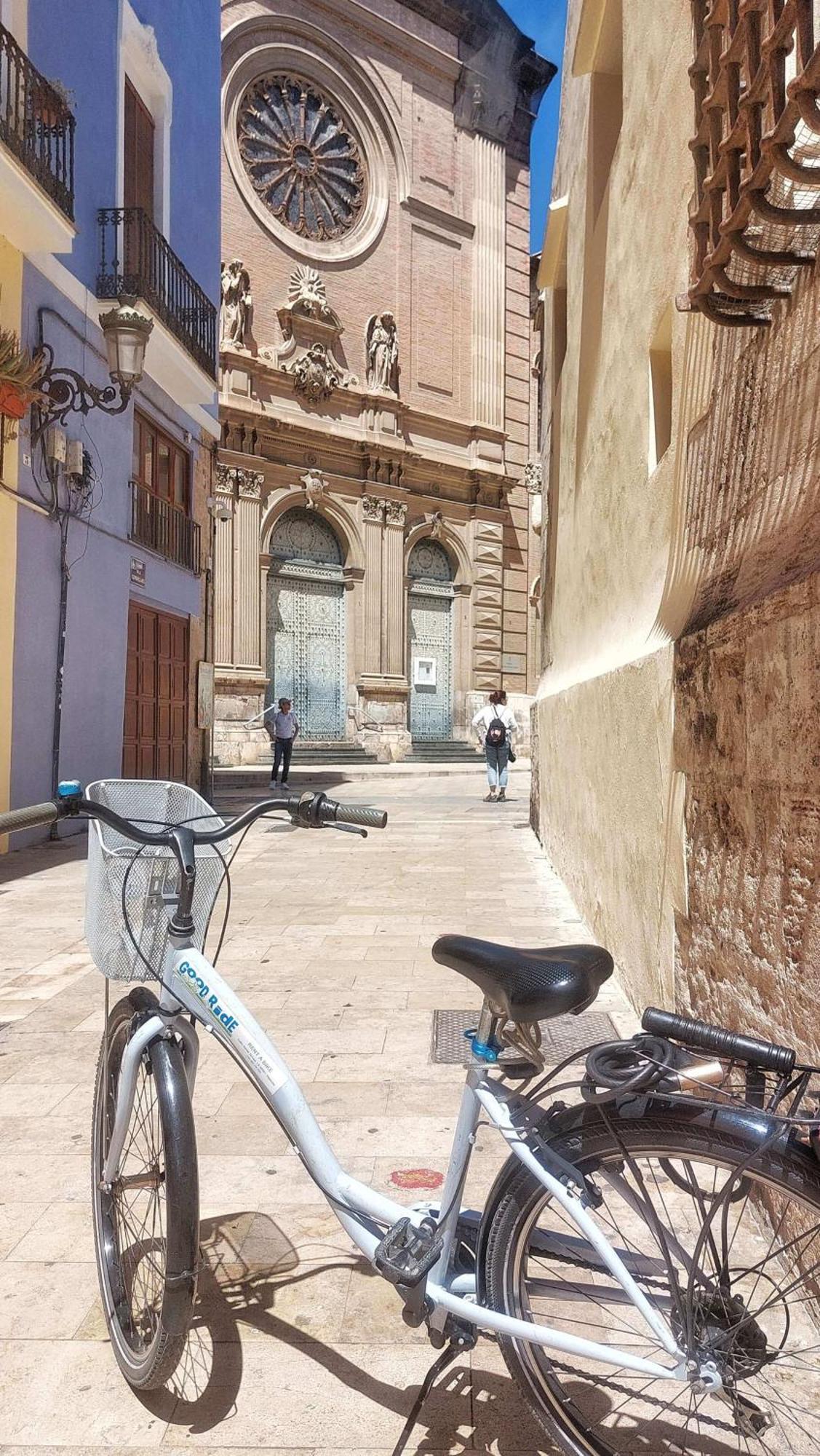 Hogar Vera Apartments&Bikes Валенсия Экстерьер фото